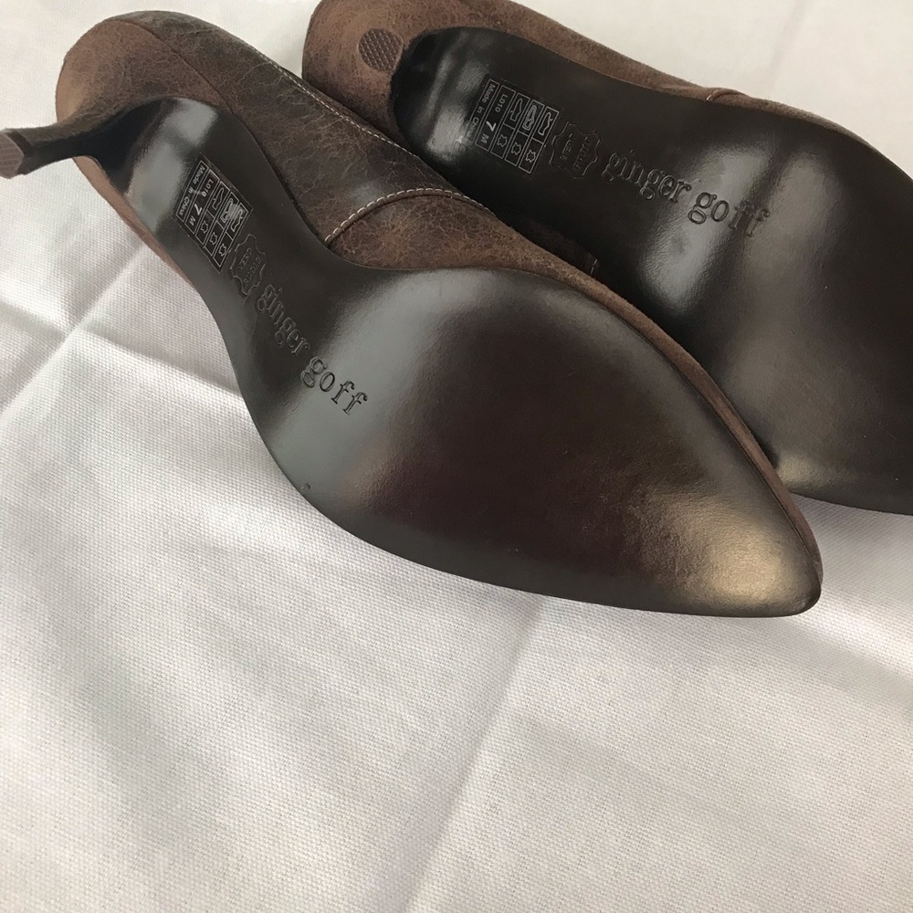 Shoes - Picture 4 of 5